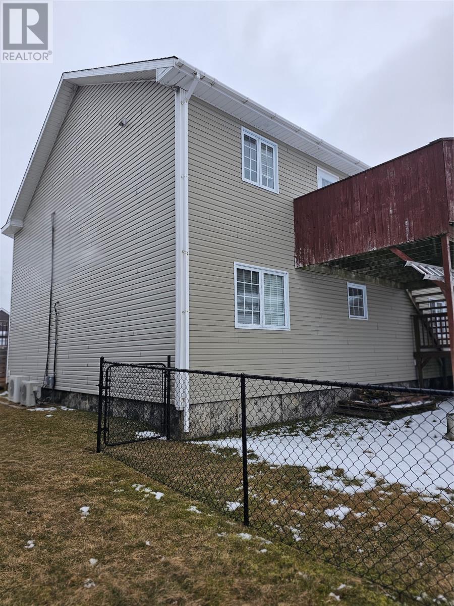 40 Smallwood Drive Property Photo 35