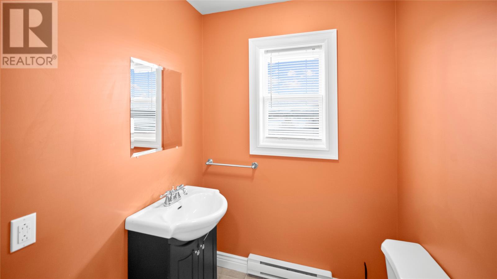 1 Leander Place Property Photo 15