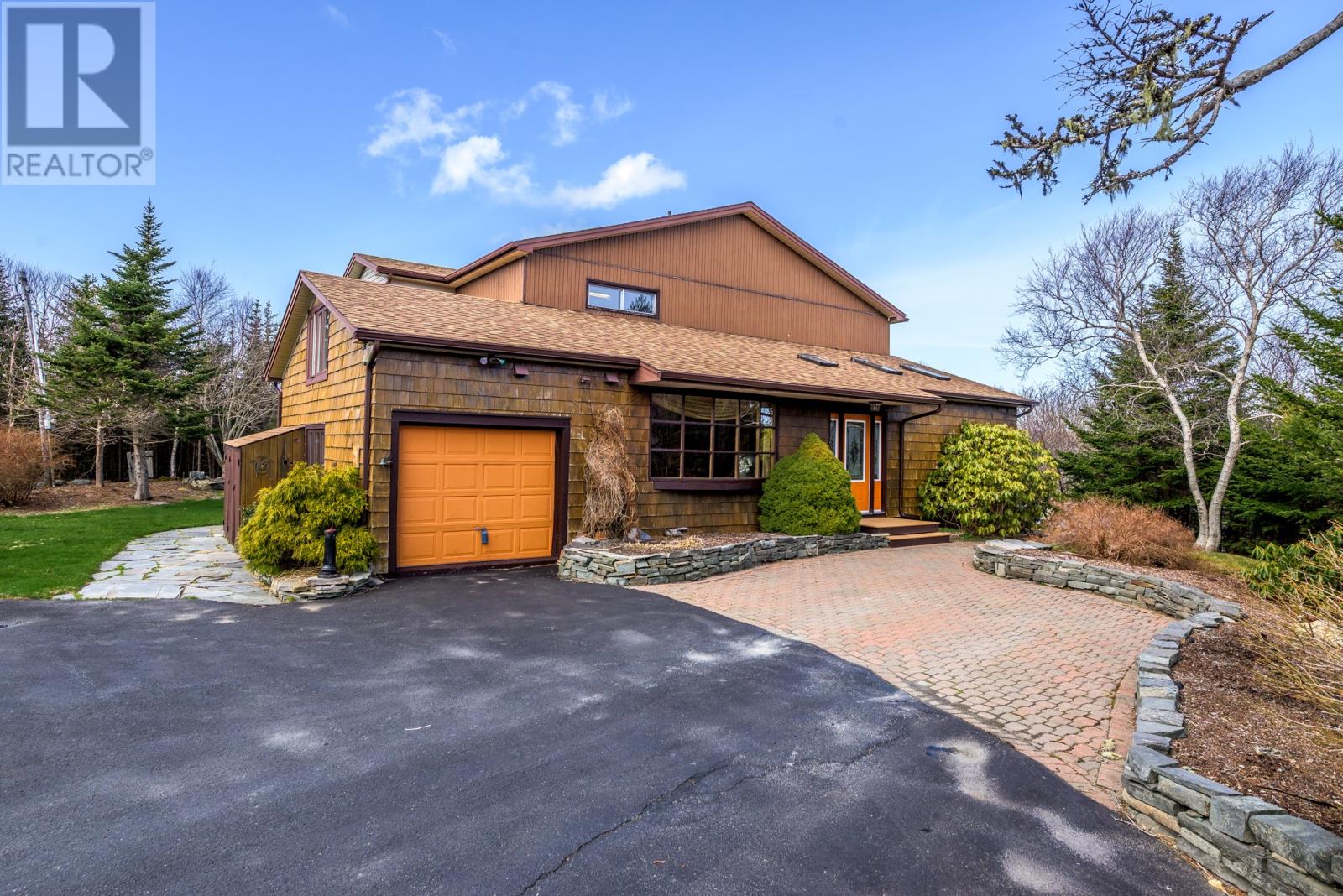 A1m3c5 Real Estate Listings Main Image