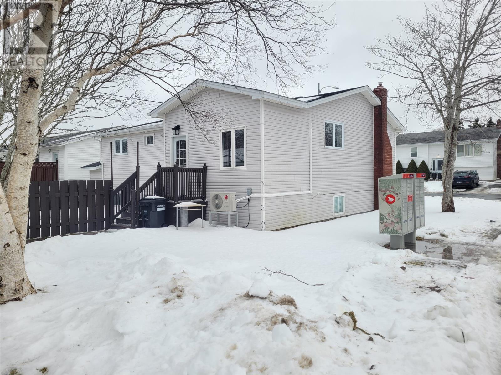 8 Eastmeadows Avenue Property Photo 17