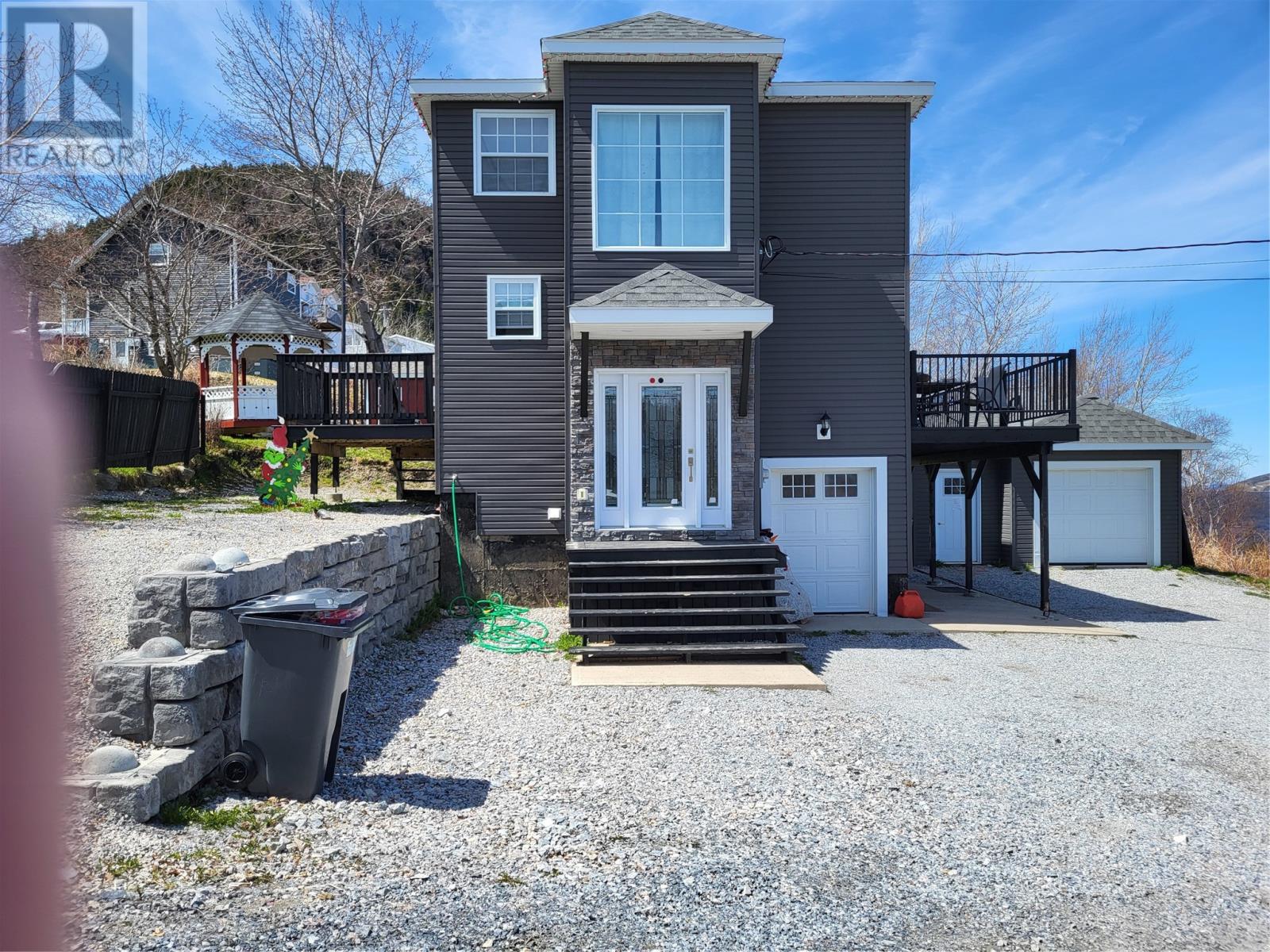 A2h1v7 Real Estate Listings Main Image