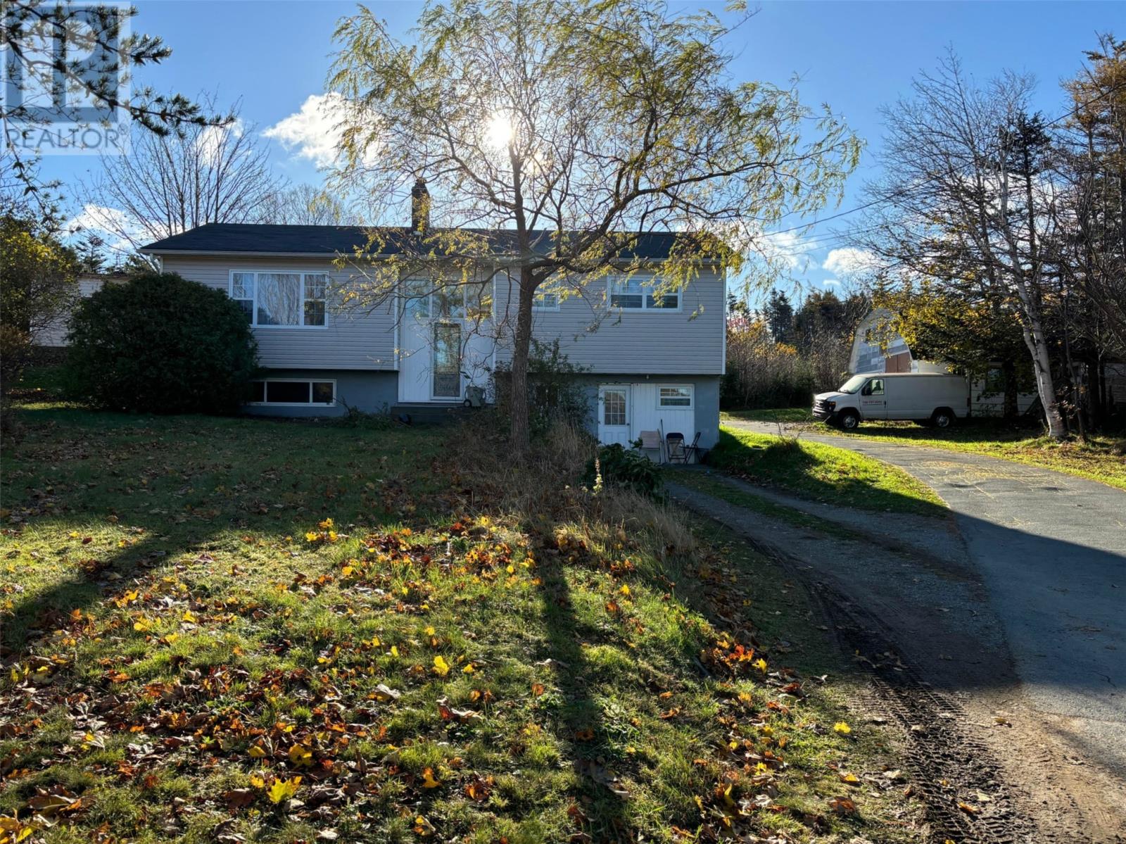 15 Main Road Property Photo