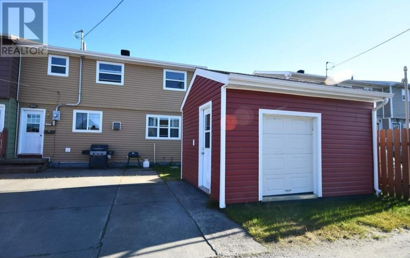 A2v2v9 Real Estate Listings Main Image