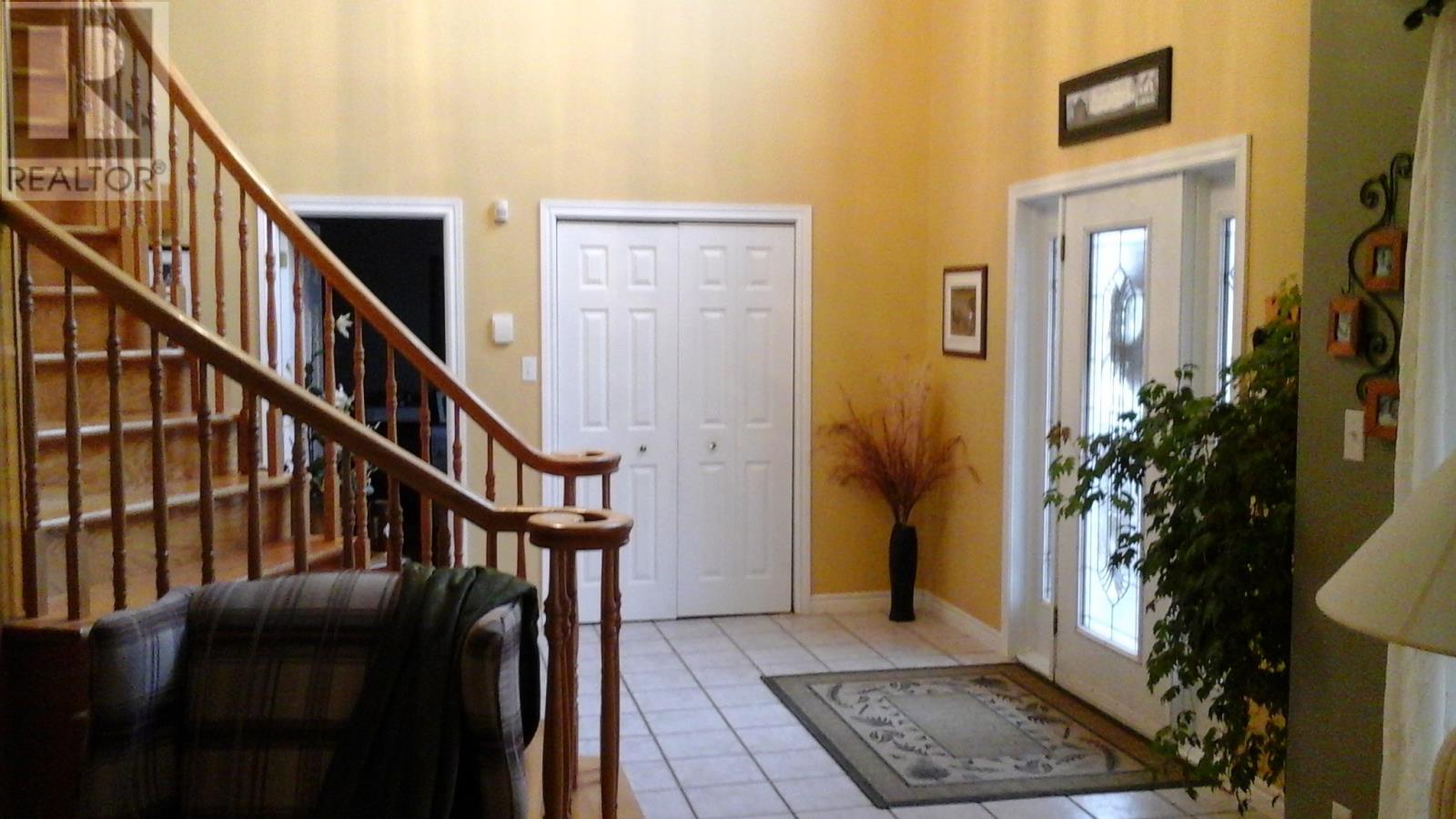 19 Hawthorn Avenue Property Photo 3