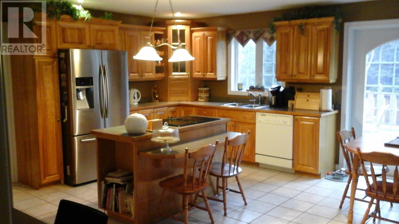 19 Hawthorn Avenue Property Photo 11