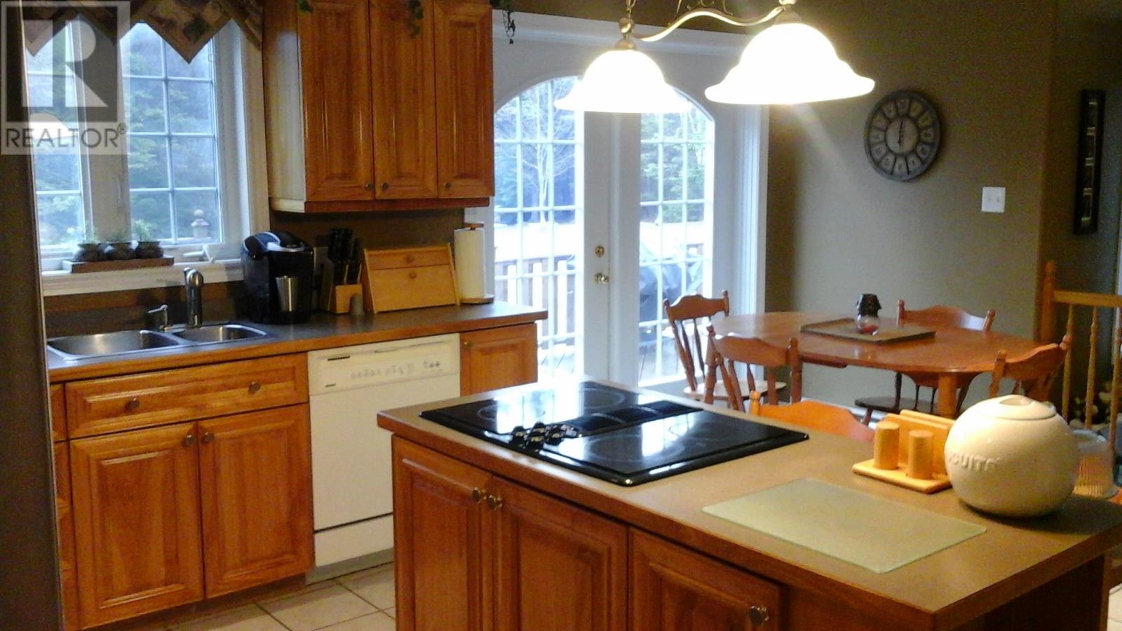 19 Hawthorn Avenue Property Photo 12