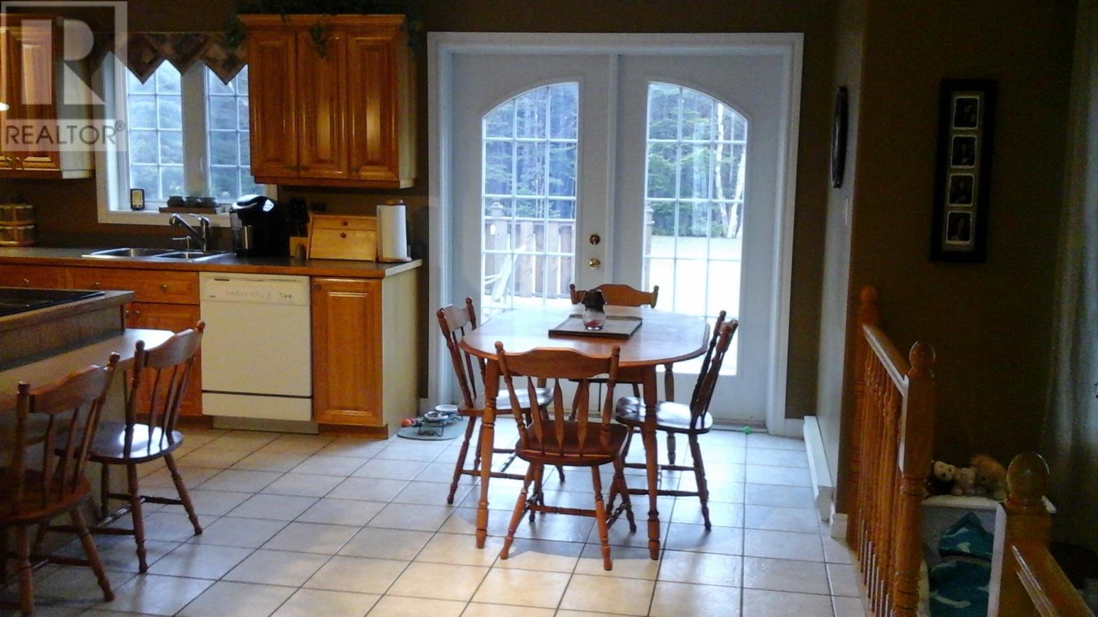 19 Hawthorn Avenue Property Photo 15