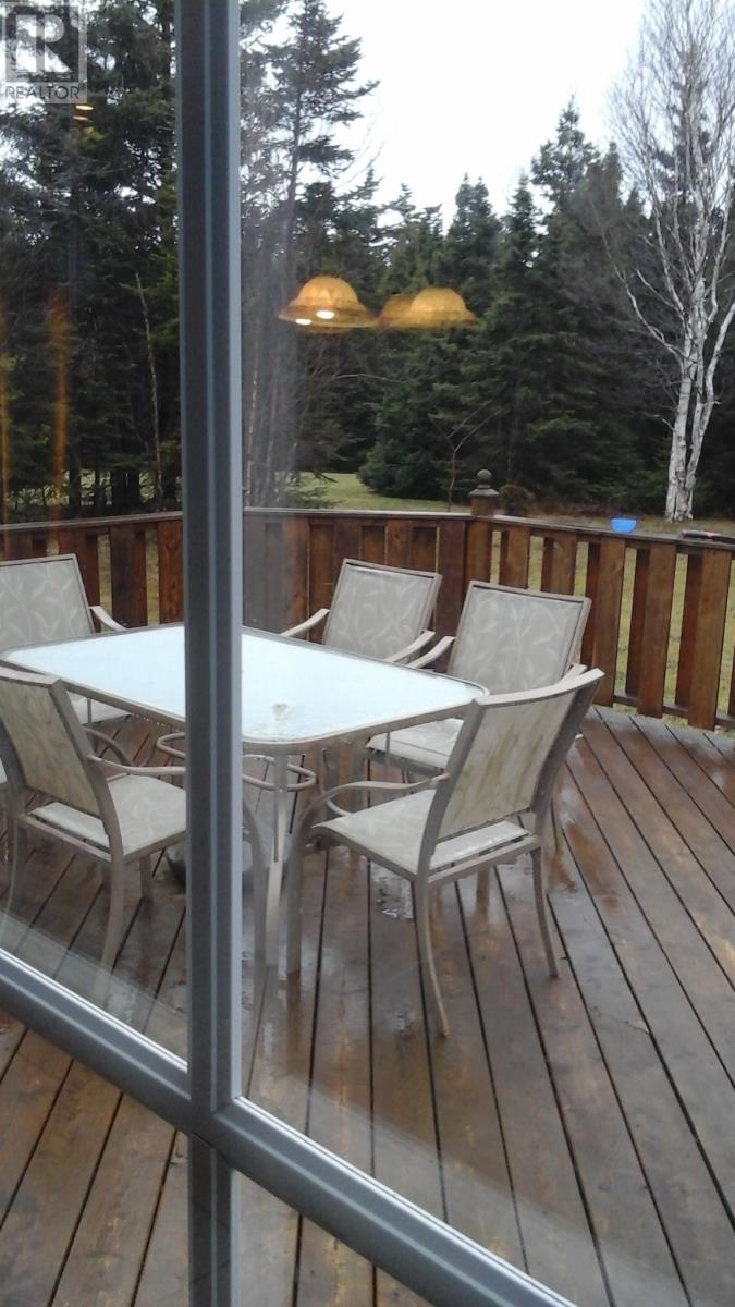 19 Hawthorn Avenue Property Photo 16