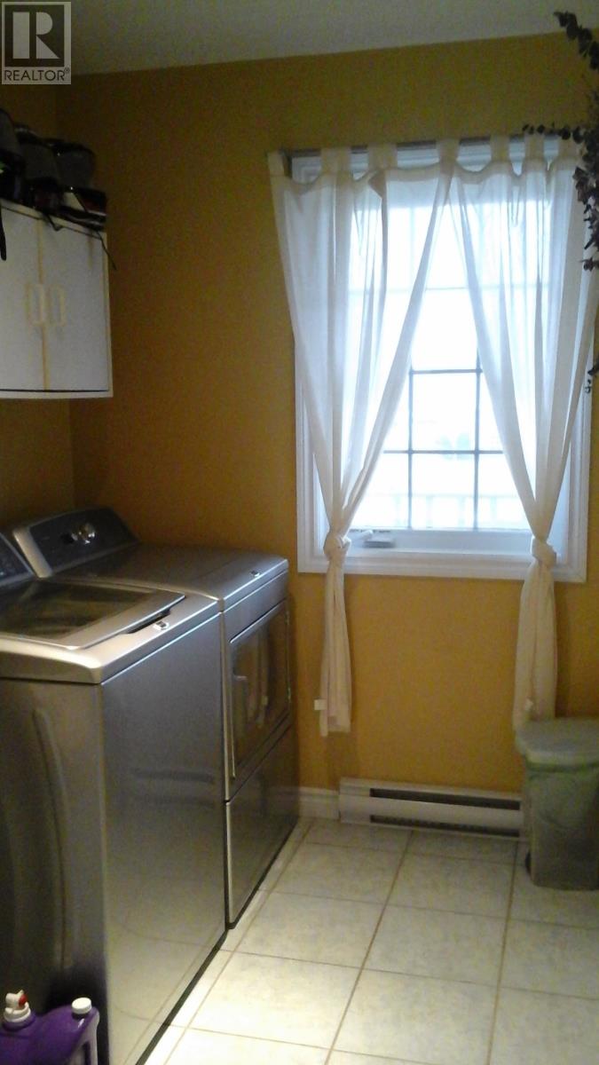 19 Hawthorn Avenue Property Photo 20