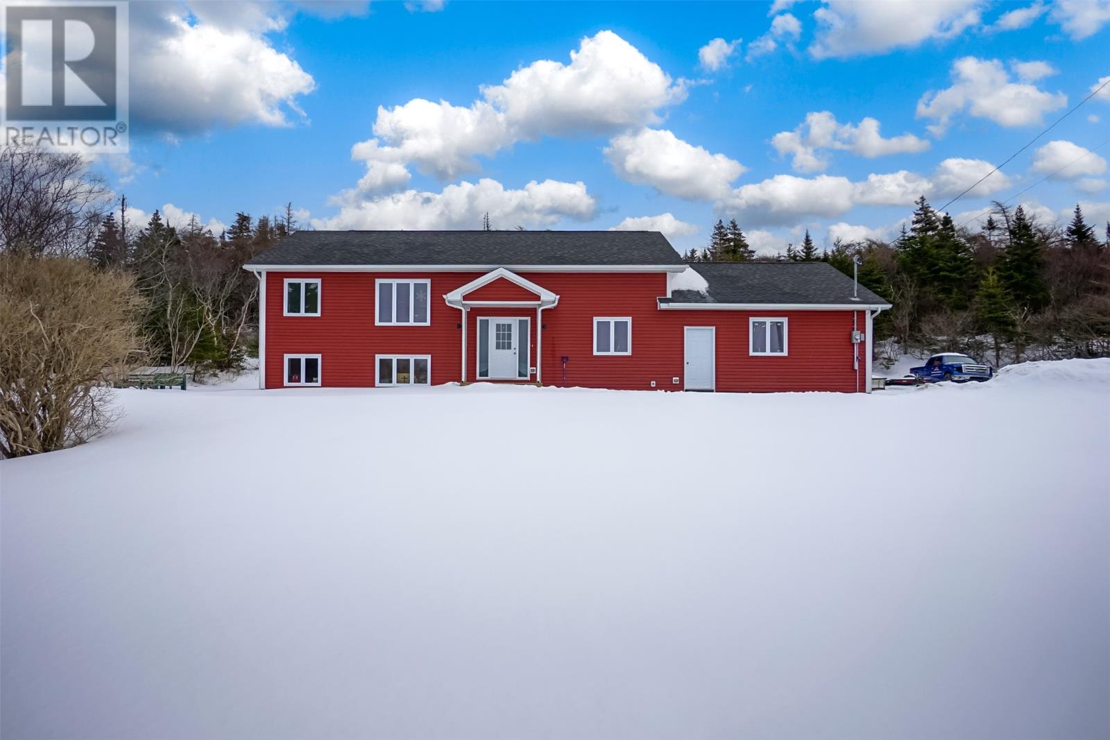 3 Forest Road Property Photo