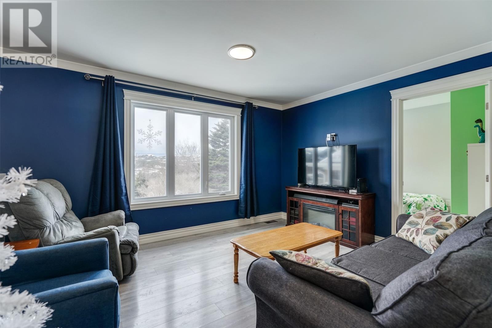 3 Forest Avenue Property Photo 2
