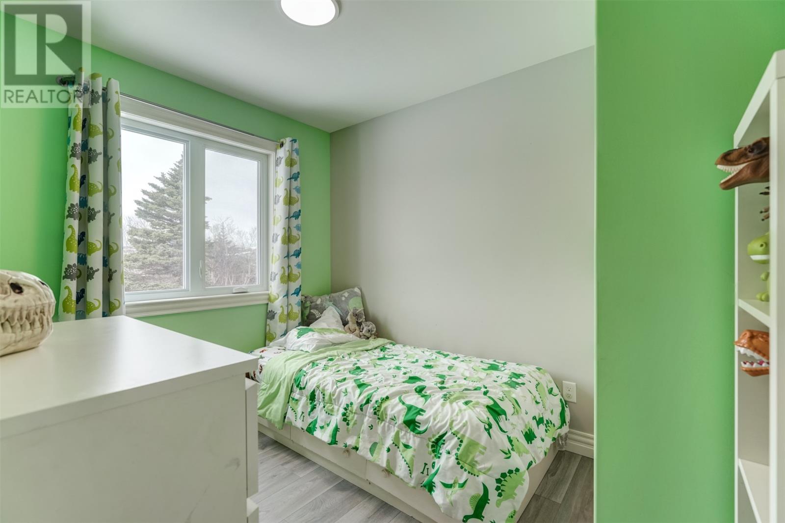 3 Forest Avenue Property Photo 22