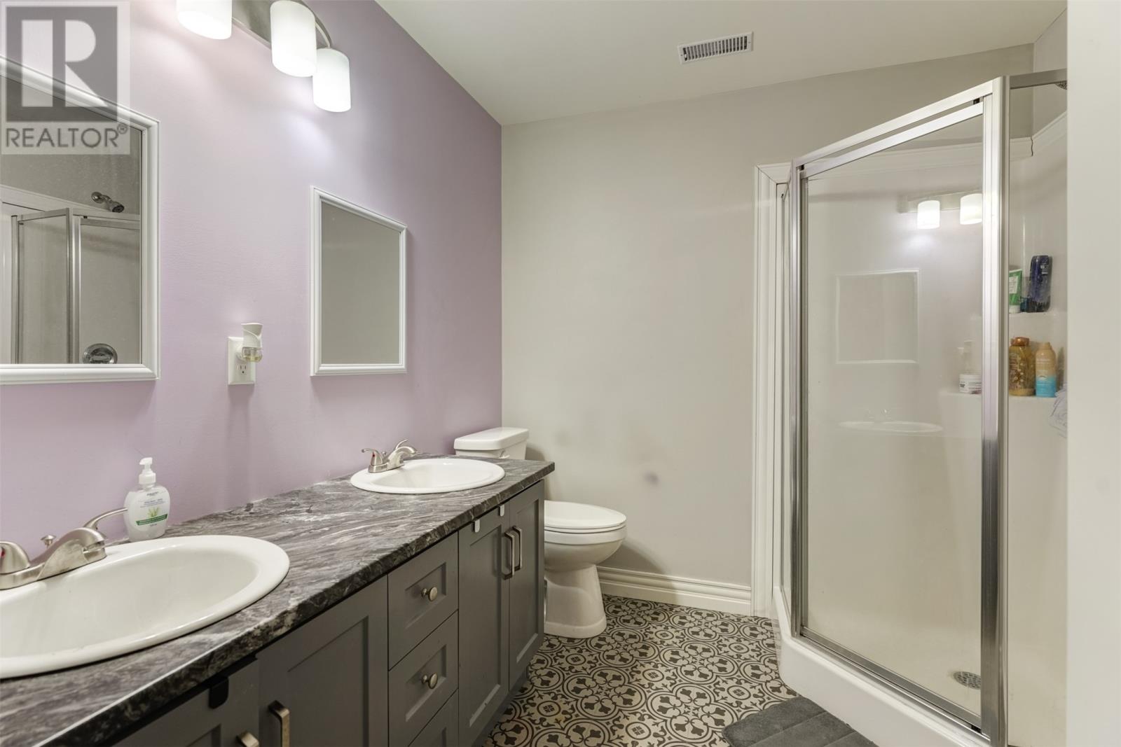 3 Forest Avenue Property Photo 32