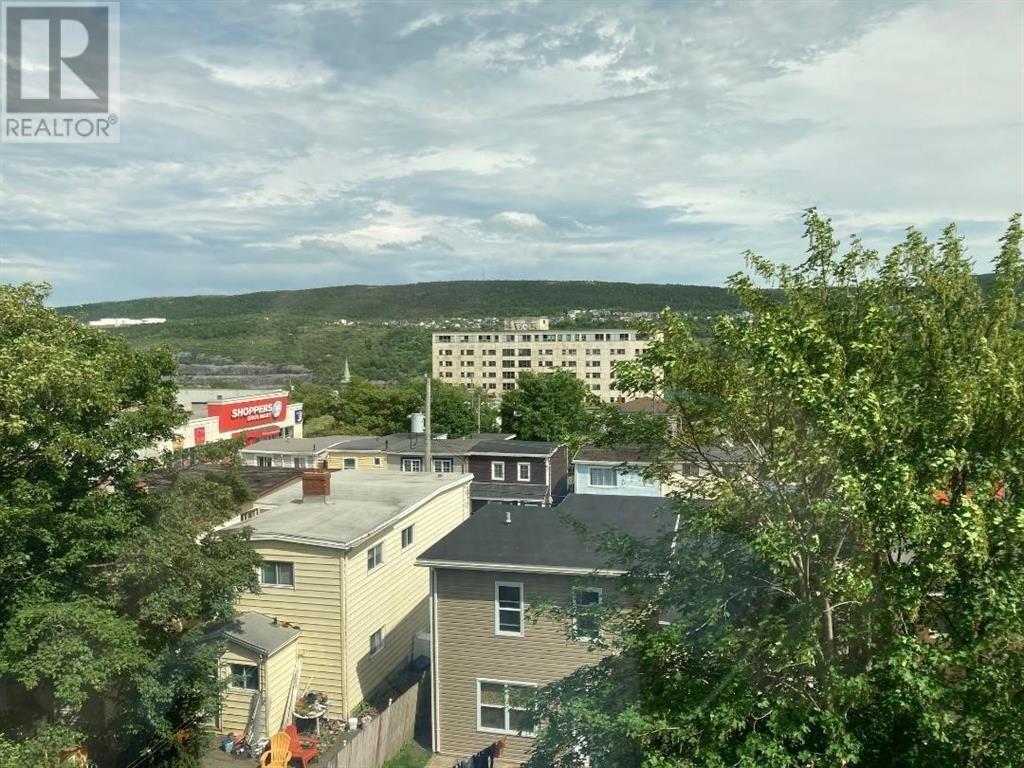 35 Campbell Avenue Property Photo 8