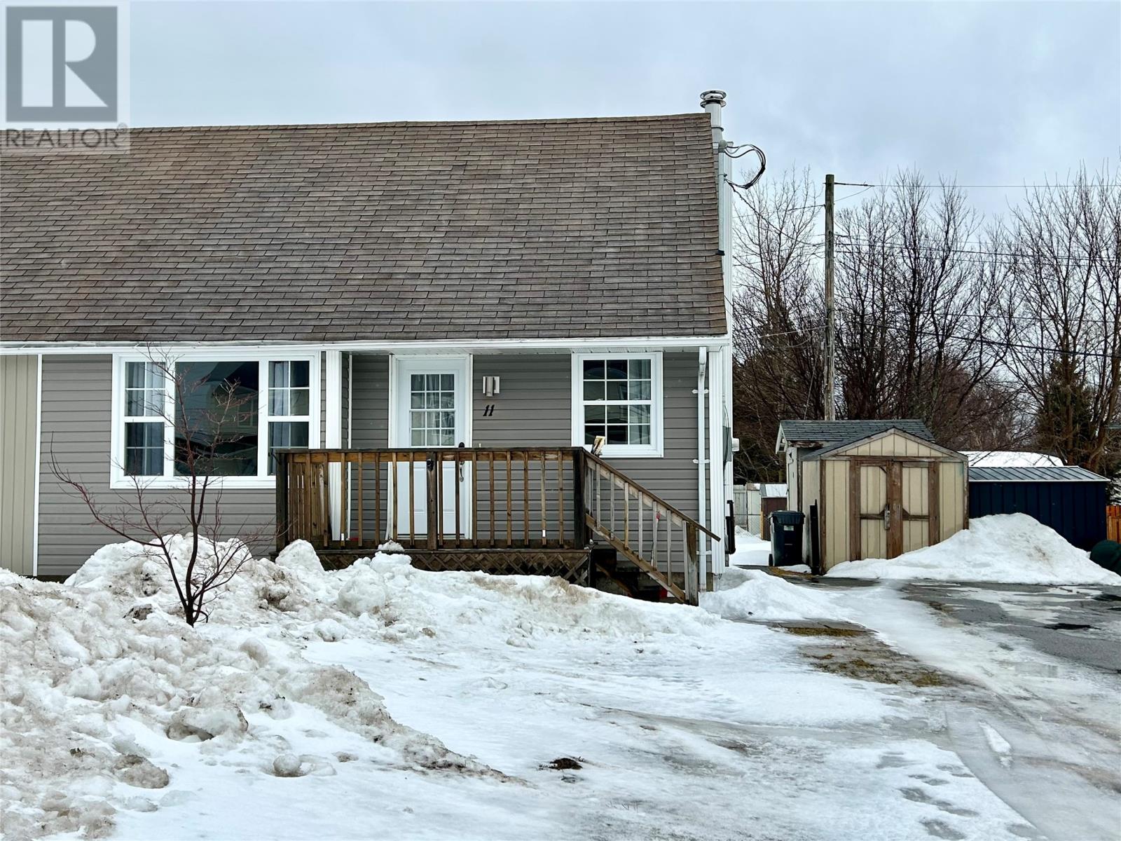 A1v1m6 Real Estate Listings Main Image