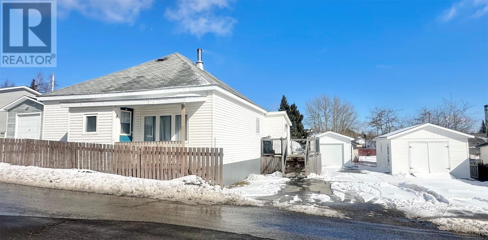 4 Seventh Avenue Property Photo