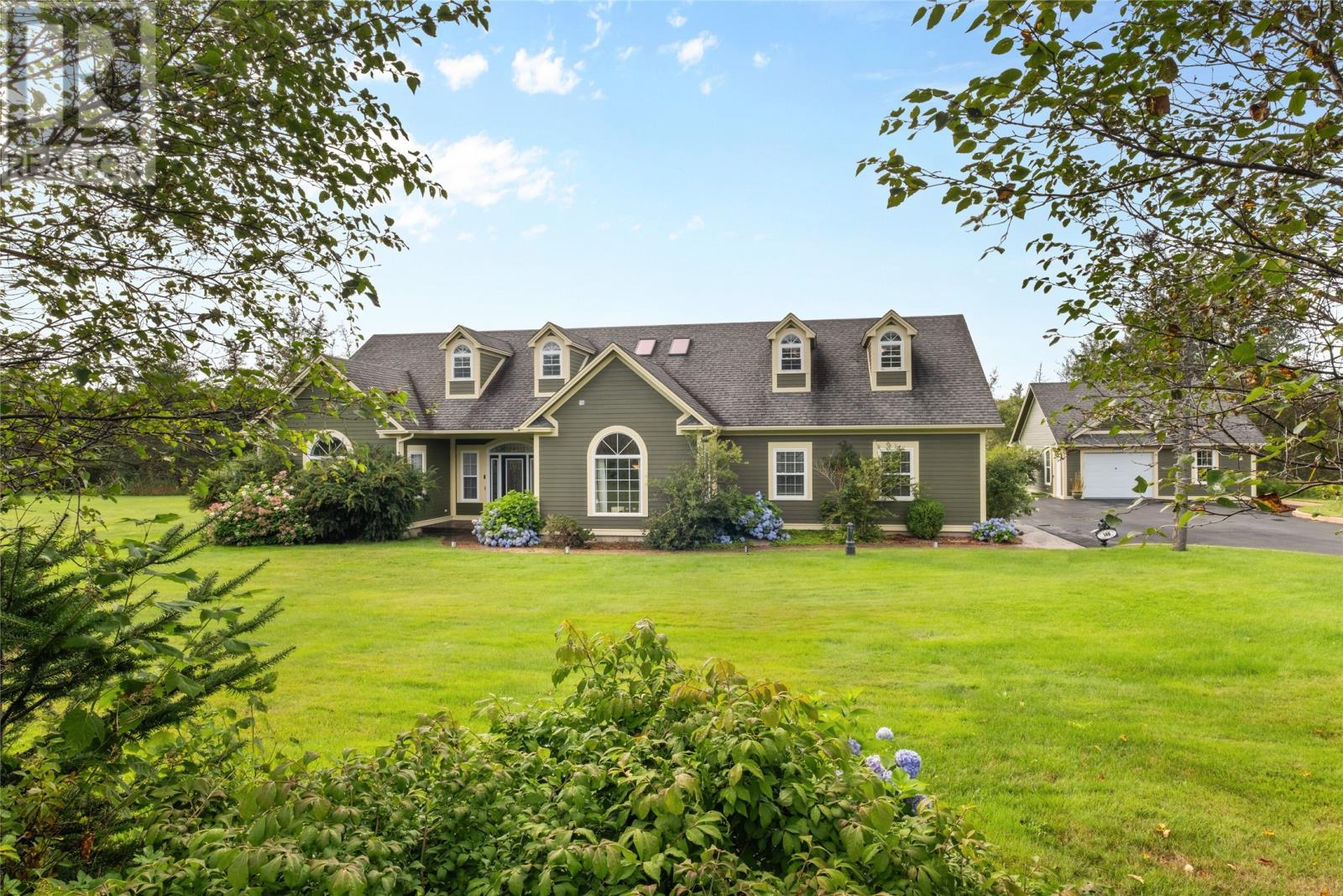 A1l2e7 Real Estate Listings Main Image