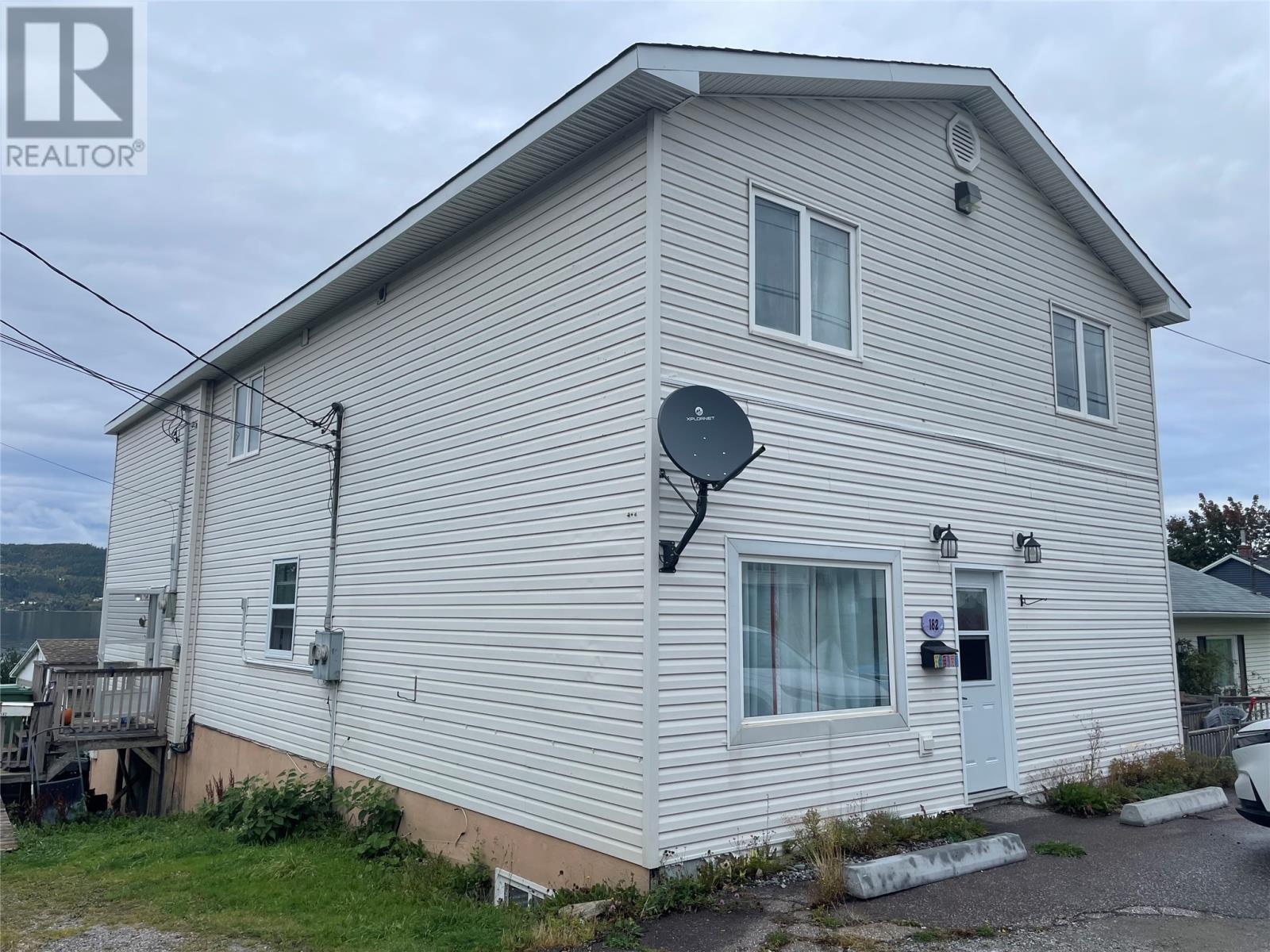 A2h3l9 Real Estate Listings Main Image