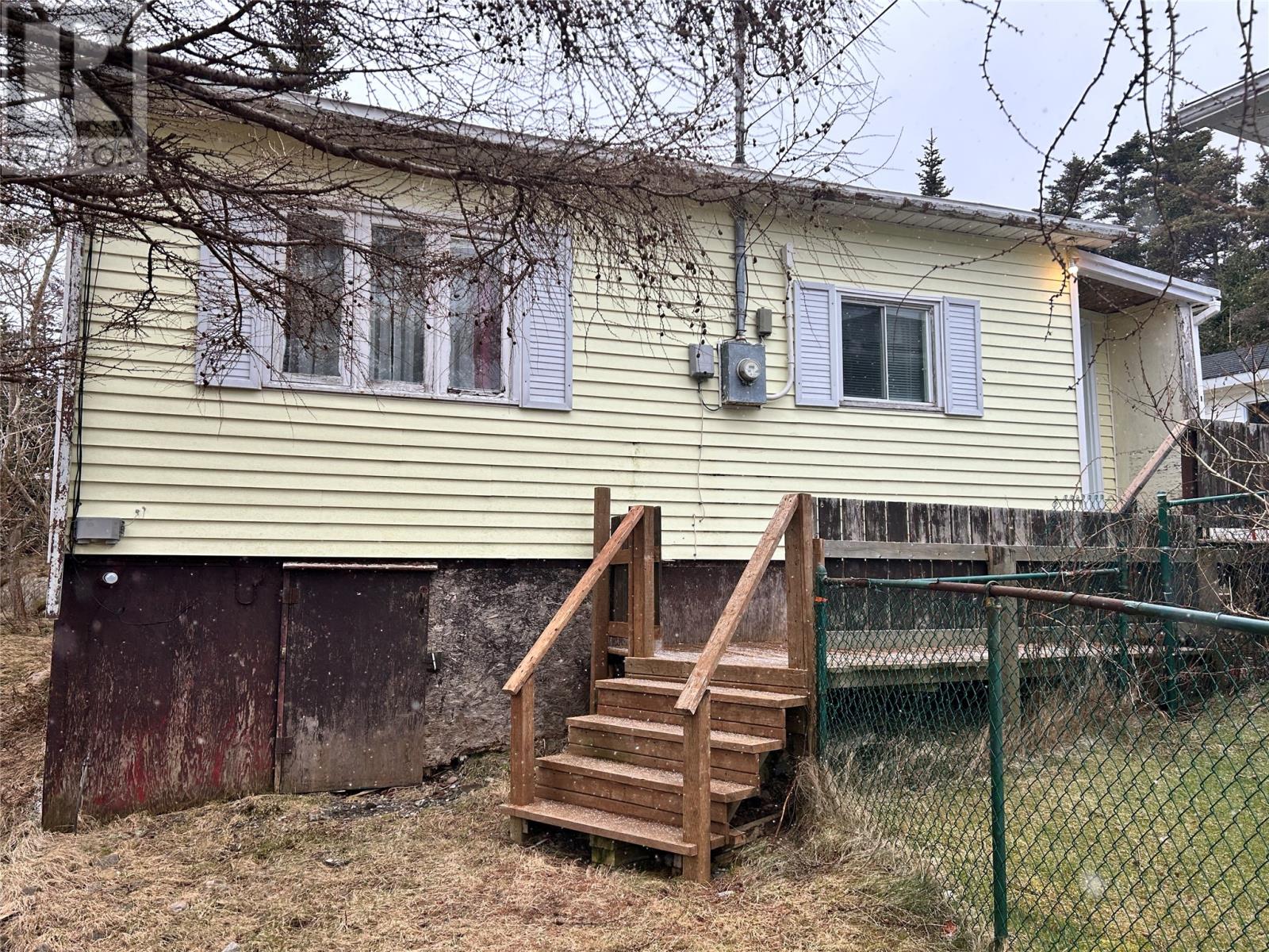 25a Sampson's Lane Property Photo