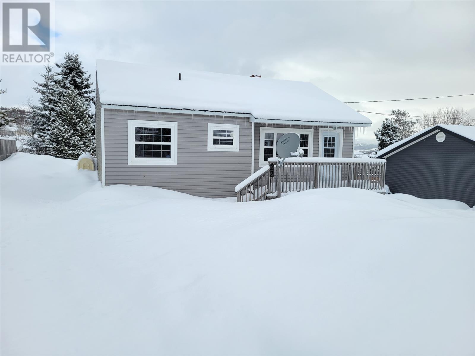 A2h4s8 Real Estate Listings Main Image