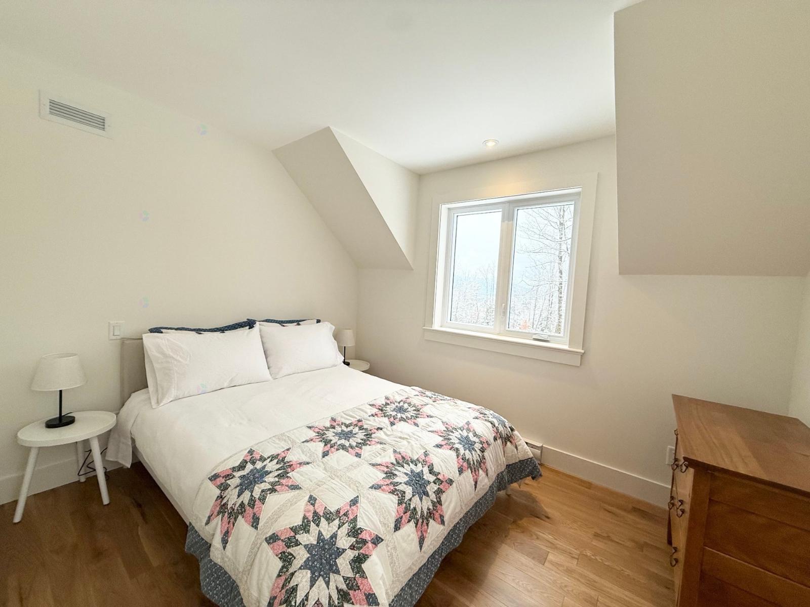 368 Ch. Des Sources Property Photo 17