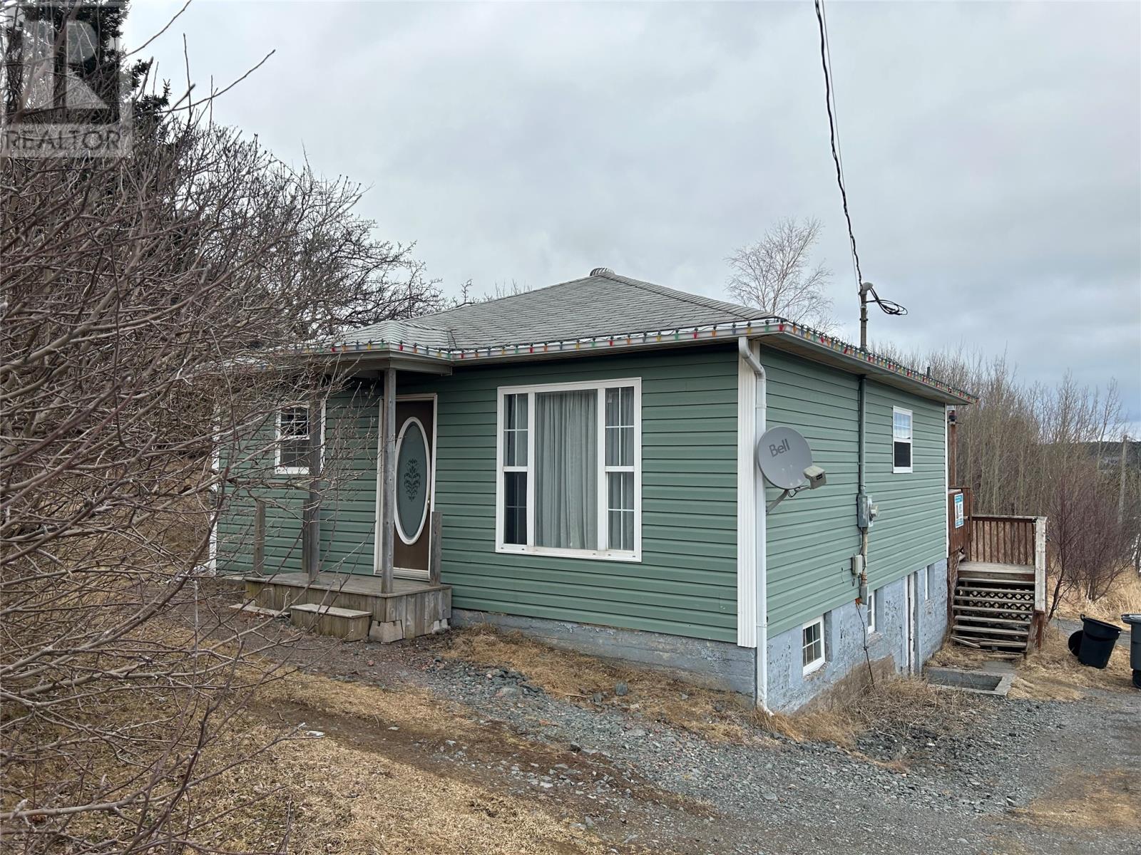 01 Shaleview Crescent Property Photo