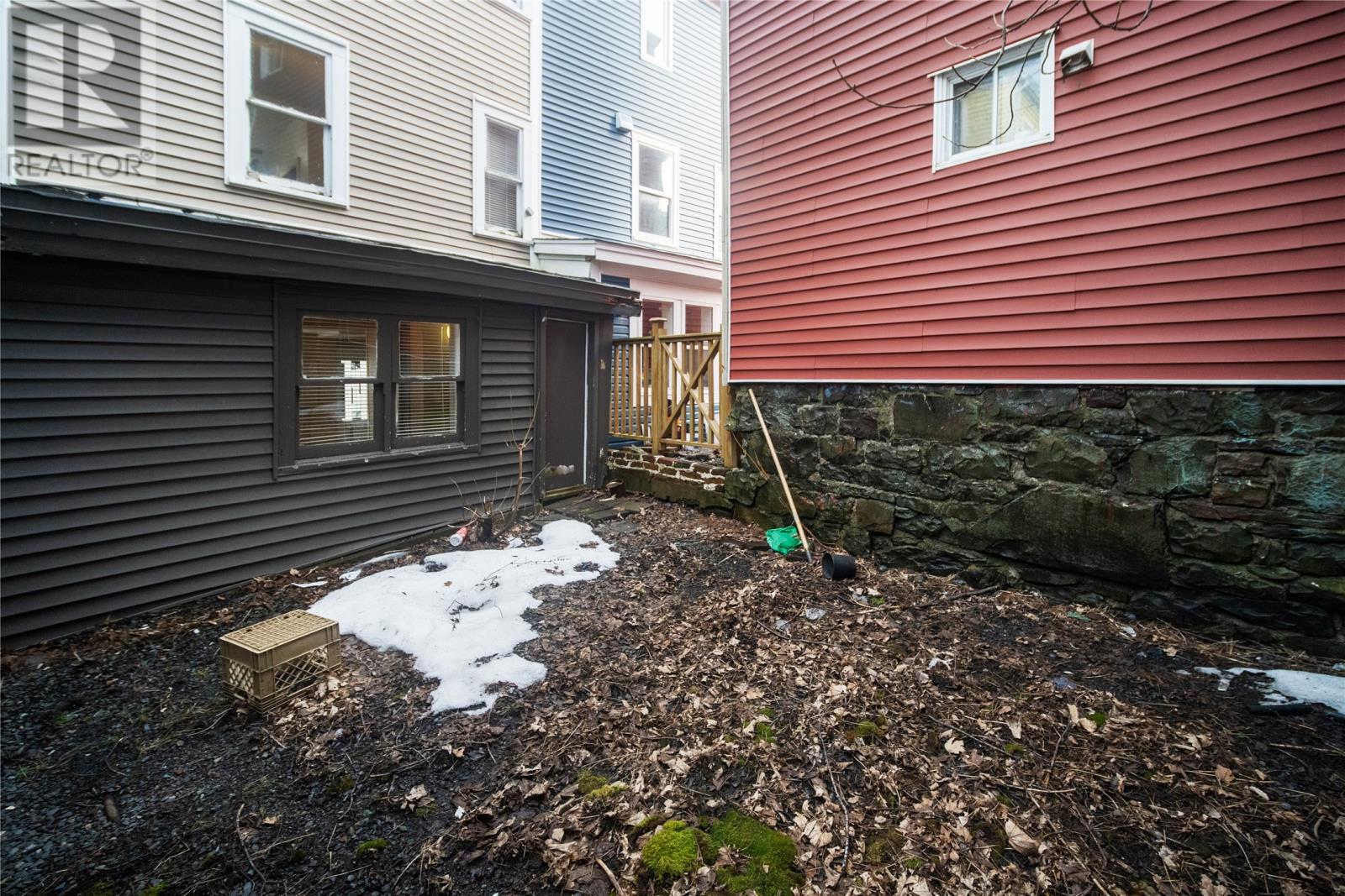 24 Henry Street Property Photo 15