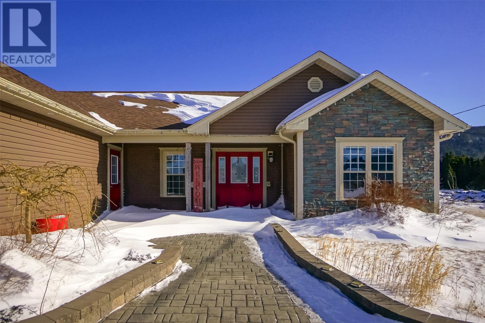 142 Main Road Property Photo