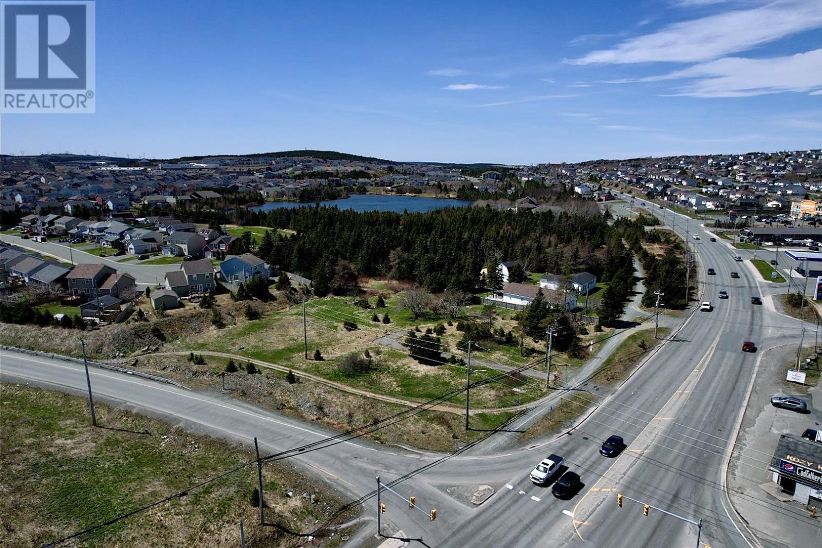1359-1363 Topsail Road Property Photo 2