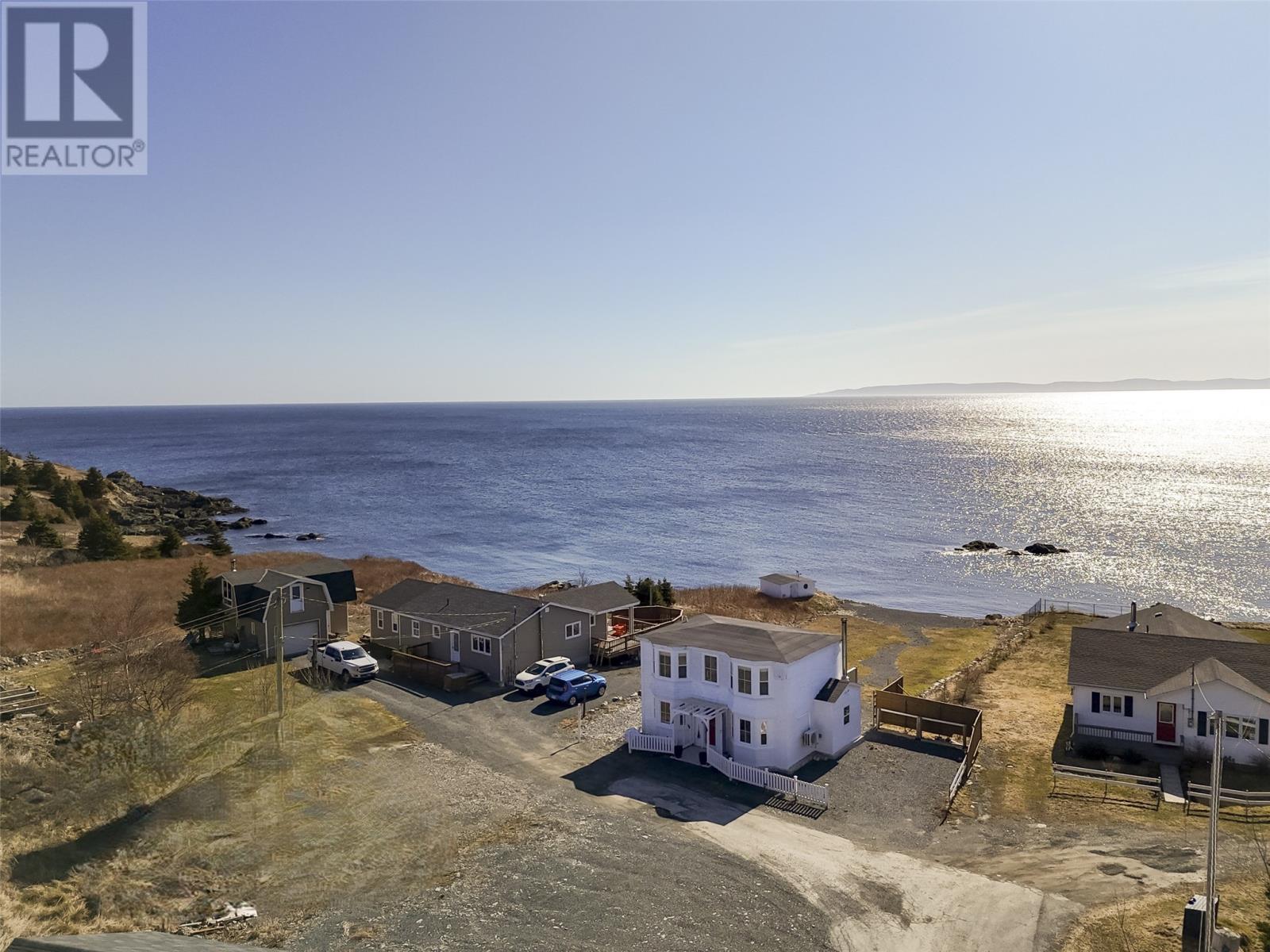 8 Burdens Road Property Photo