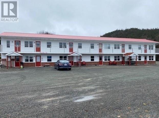 7 Ivanys Cove Property Photo 1