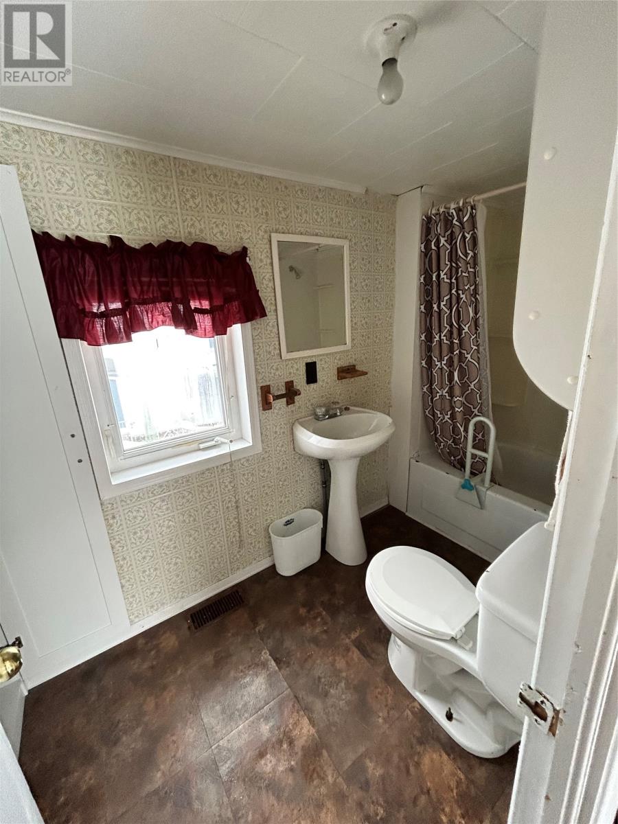 14 School Road Property Photo 9