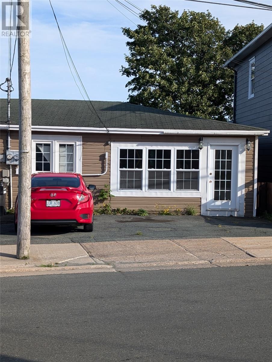 133 St. Clare Avenue Property Photo 1