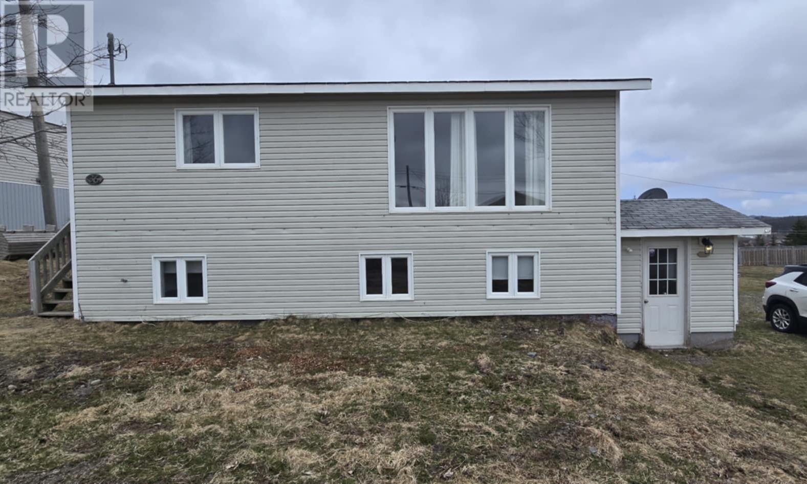 36 Greenwood Street W Property Photo 1