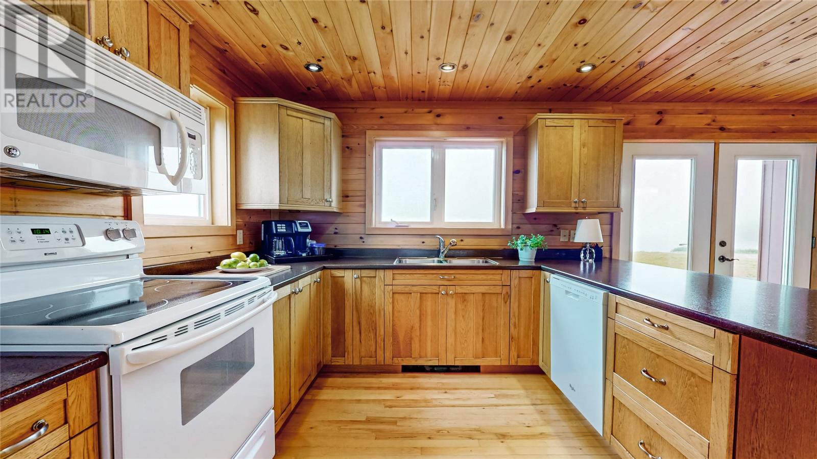 55-57 Rocky River Road Property Photo 9