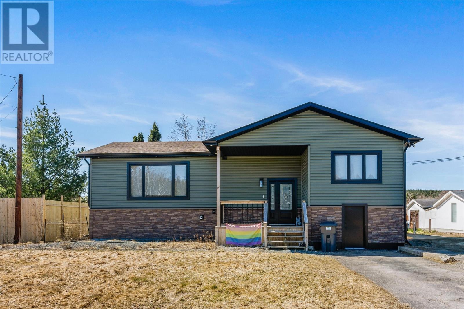 6 Cabot Street Property Photo 1