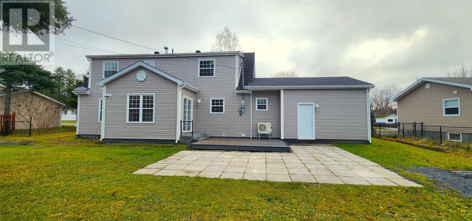 3 Wattons Grove Property Photo 1