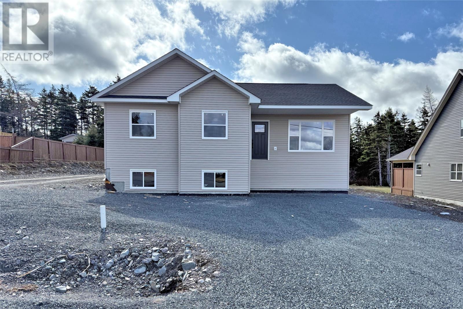 18 Old Cart Road Property Photo 1