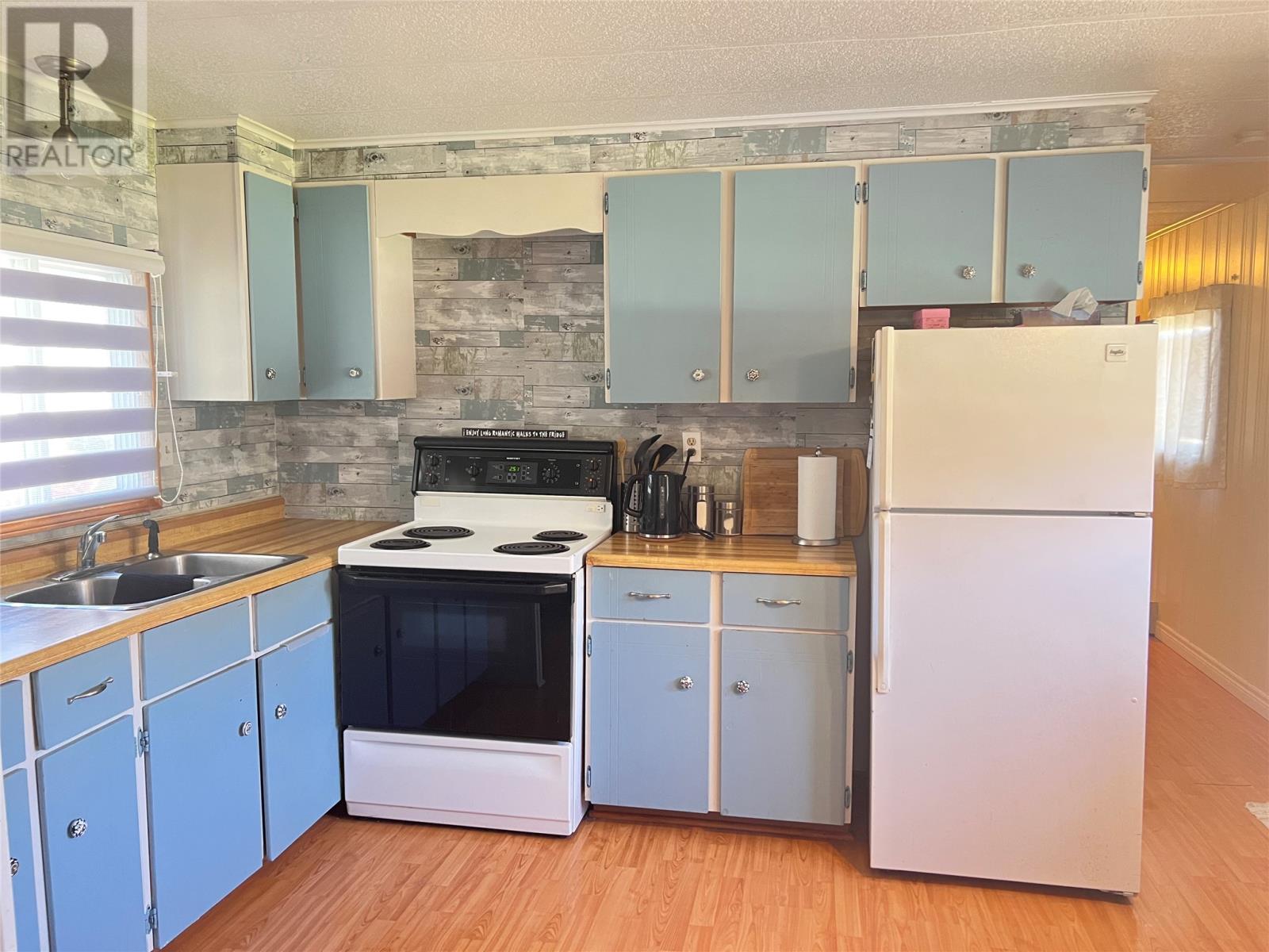 49 Southshore Drive Property Photo 7