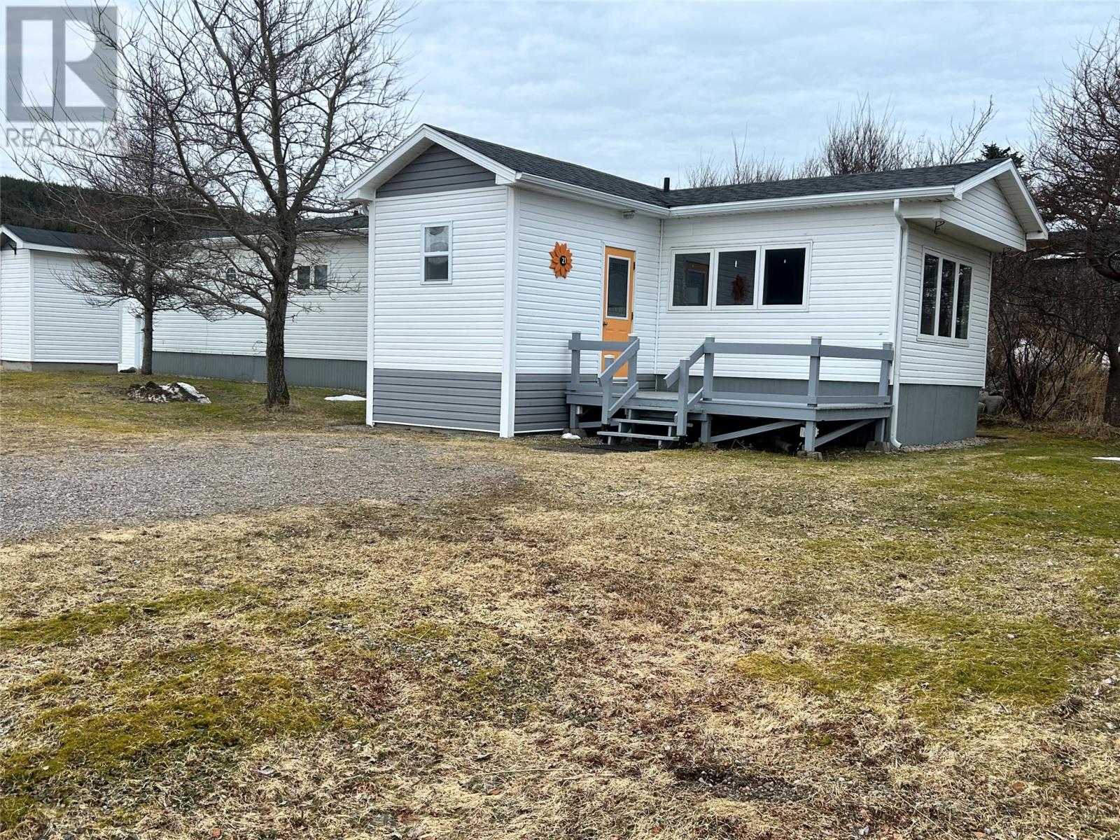 21 Main Road Property Photo 1