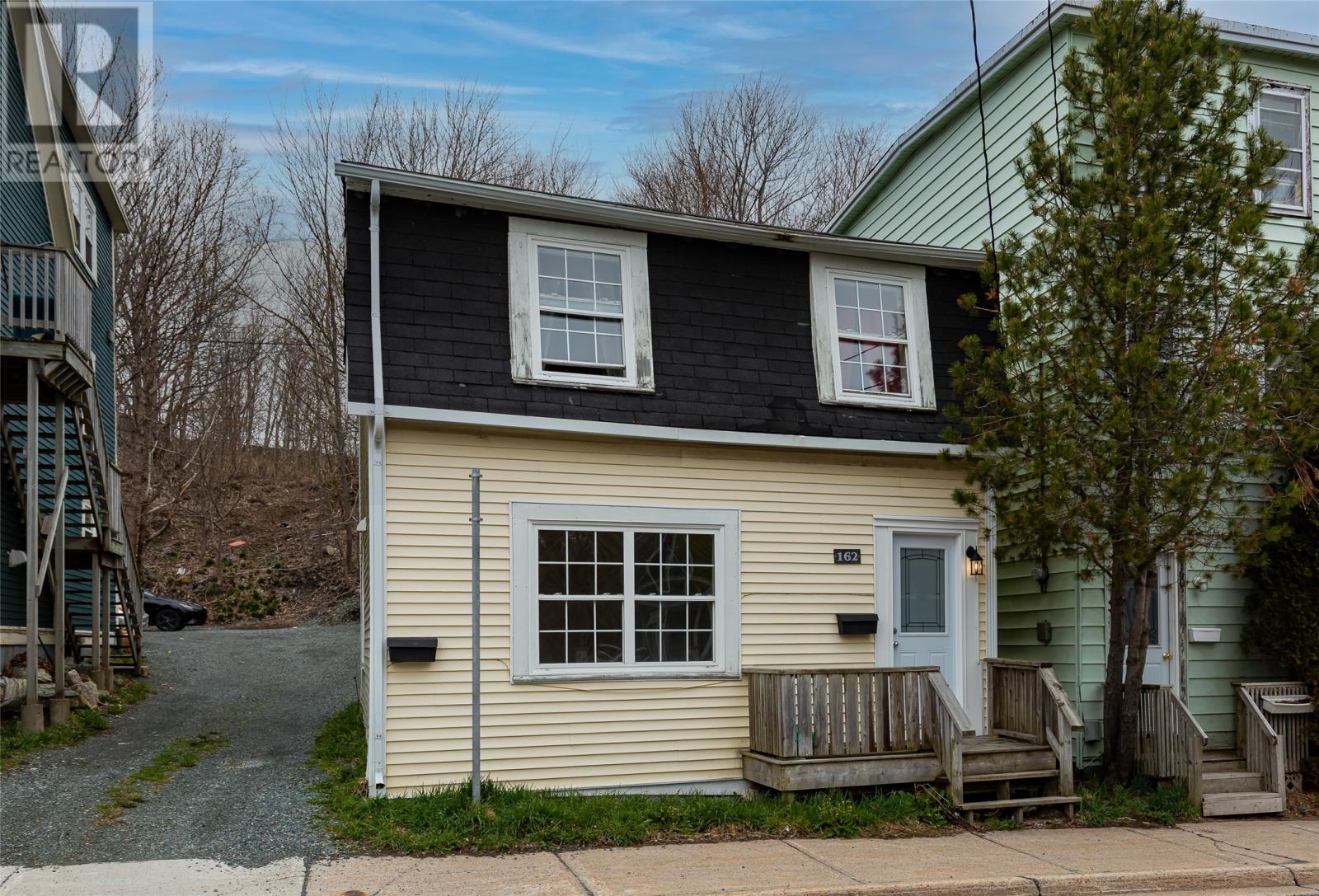 162 Hamilton Avenue