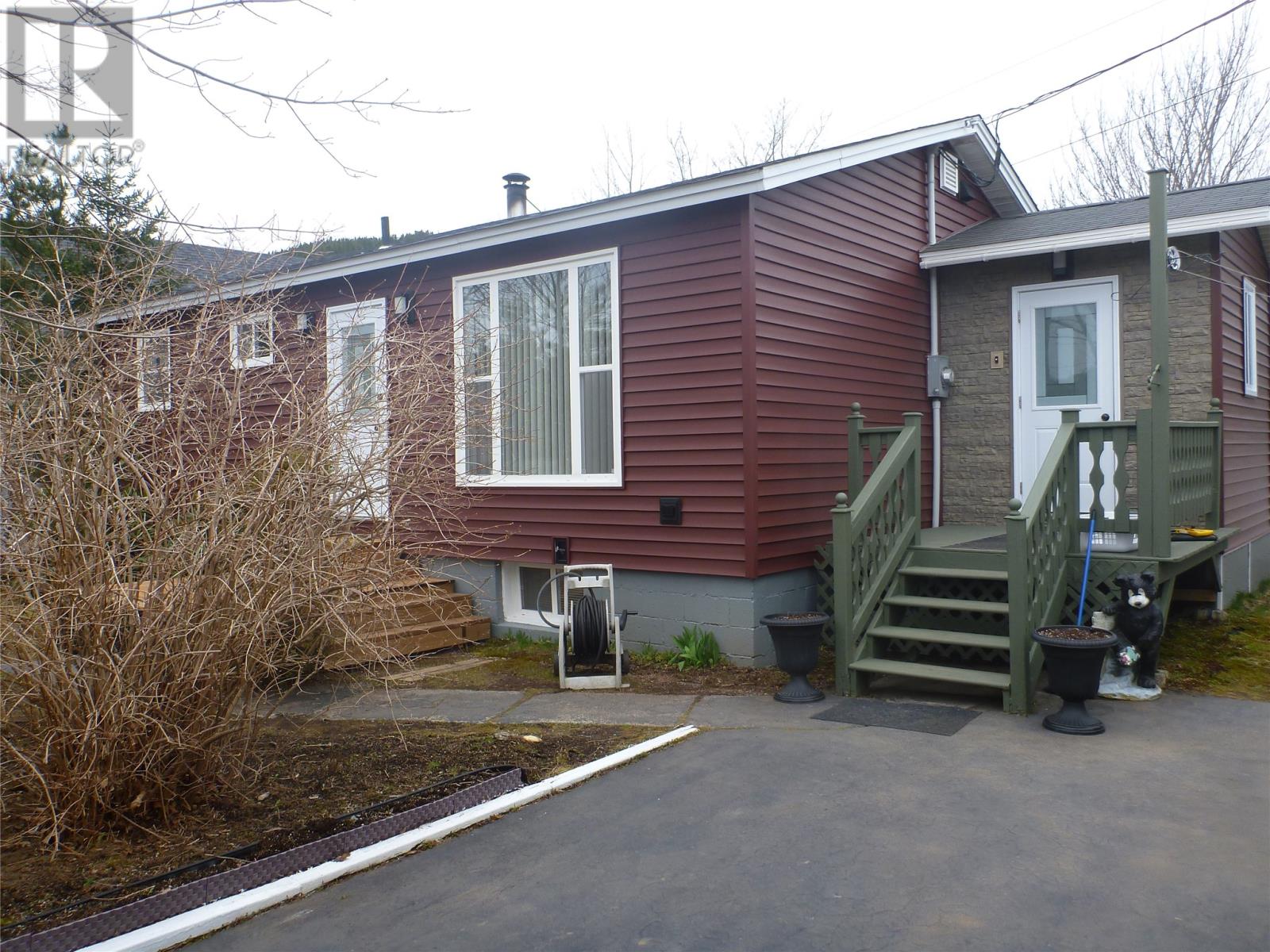 38 Main Road Street