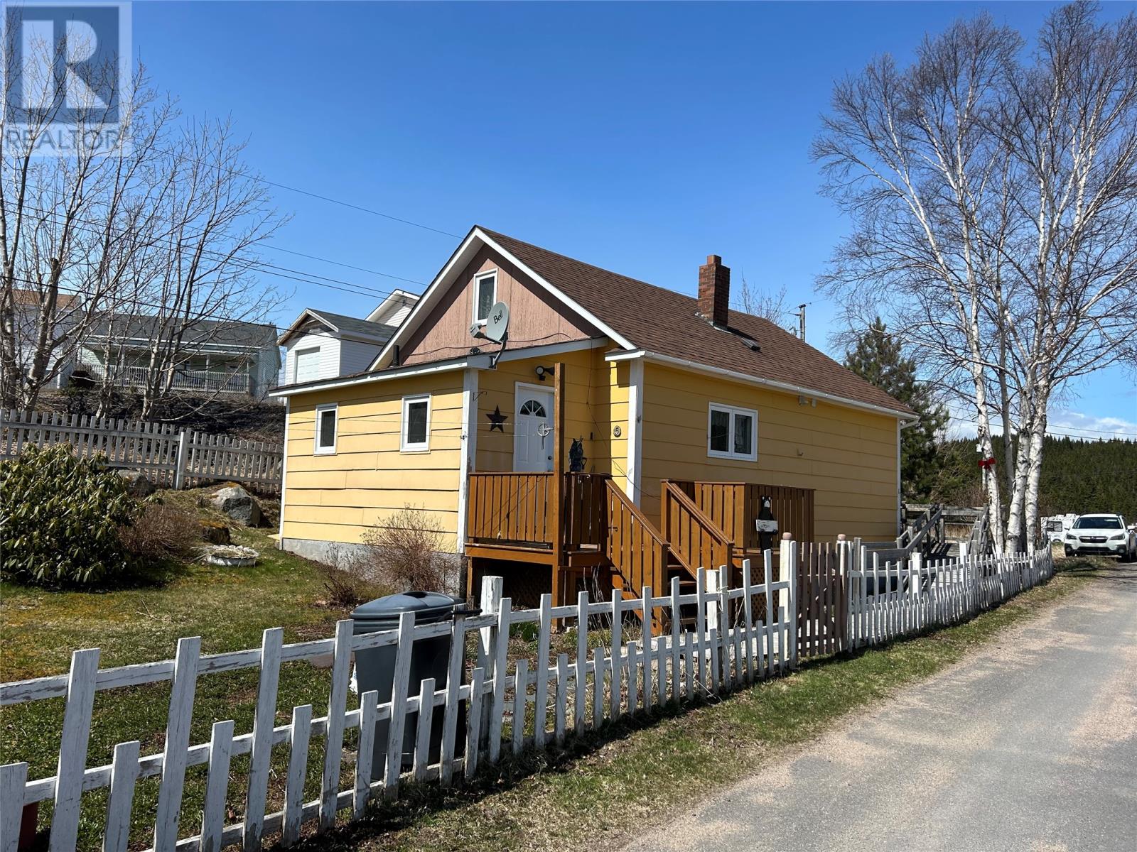 5 Sutton's Lane Property Photo