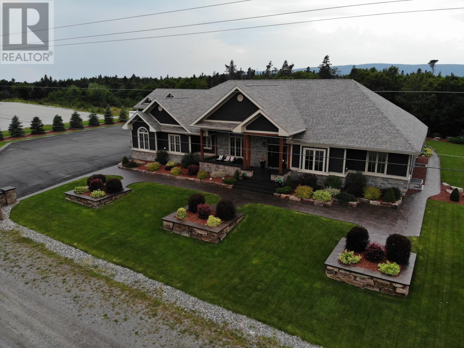 155 Hansen Highway Property Photo 2
