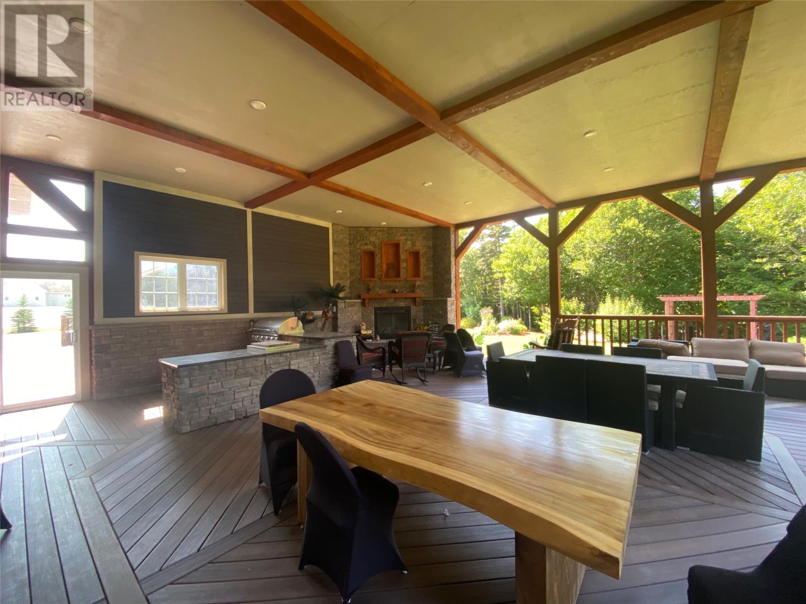 155 Hansen Highway Property Photo 7