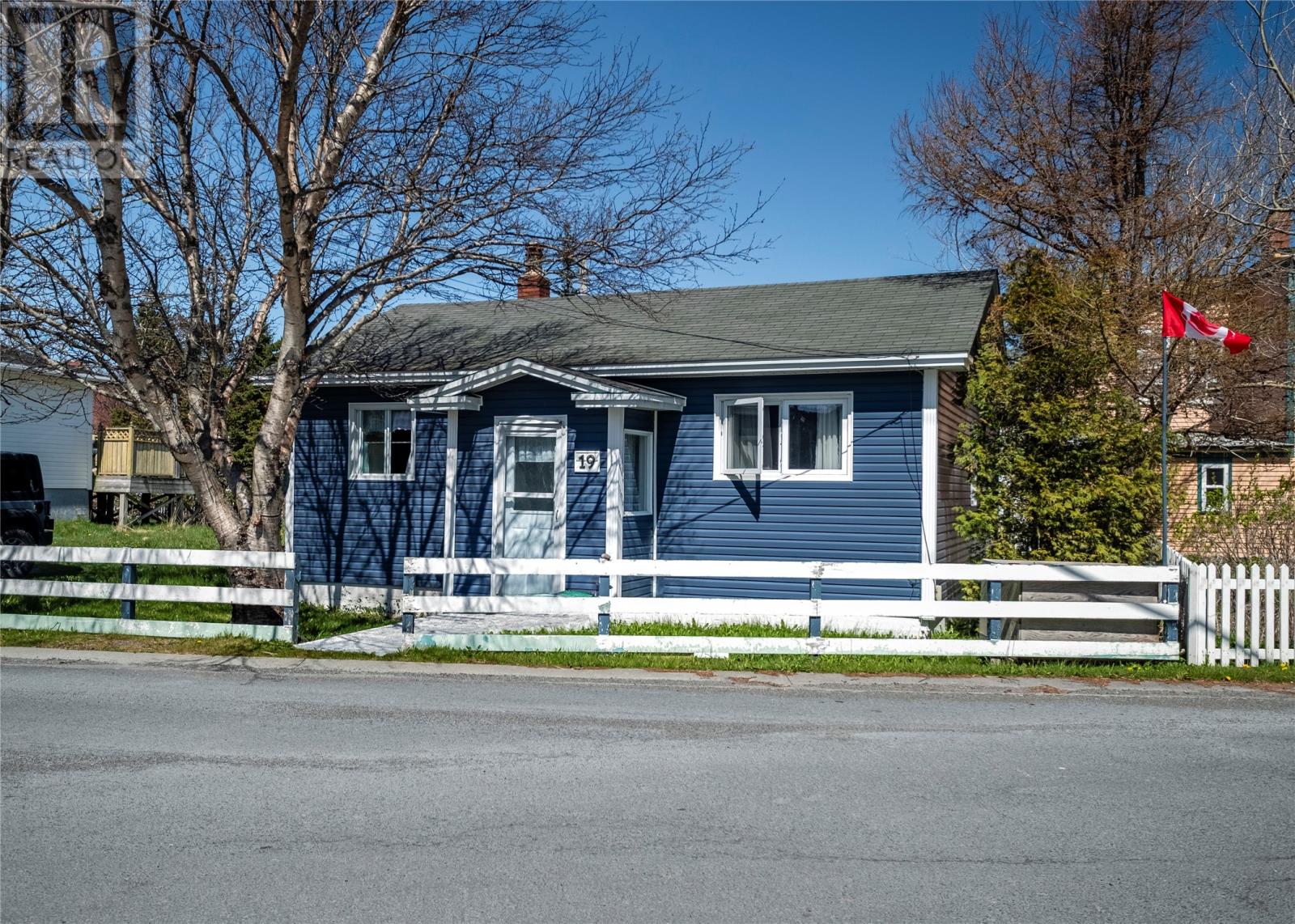 19 Mckendrick Street Property Photo 1