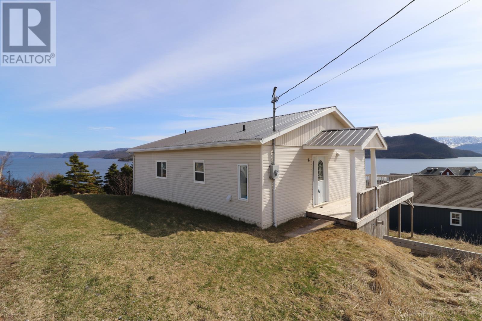 6 Green Garden Road
