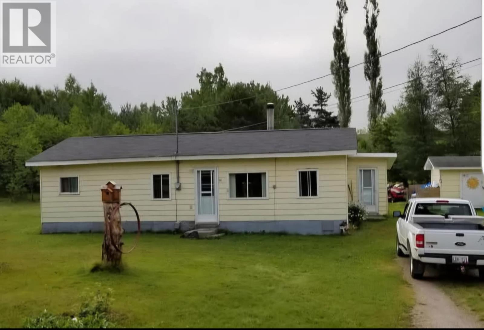 74 Midland Row Property Photo 1
