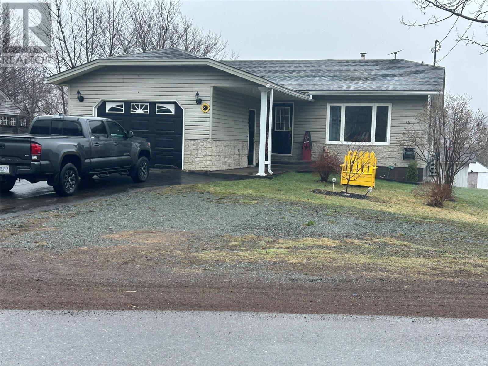 81 Main Road Property Photo