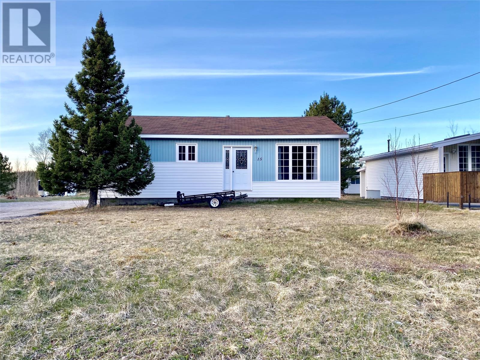 15 Juniper Crescent Property Photo 1